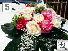 Hochzeitsauto Blumenschmuck Beispiel 5 - Rosenbouquet Paris mit creme und rosa Blten
